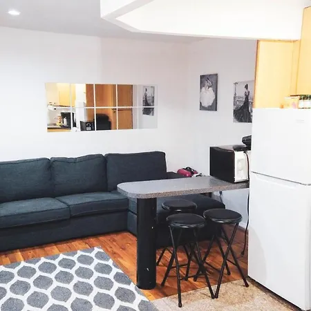 Private Room In Times Square